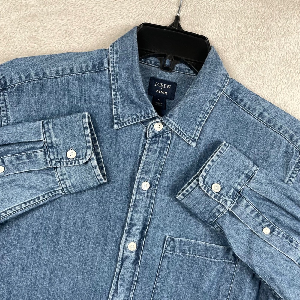 J Crew Denim Shirt Mens Small Blue Medium Wash Pocket Western Long Sleeve Button